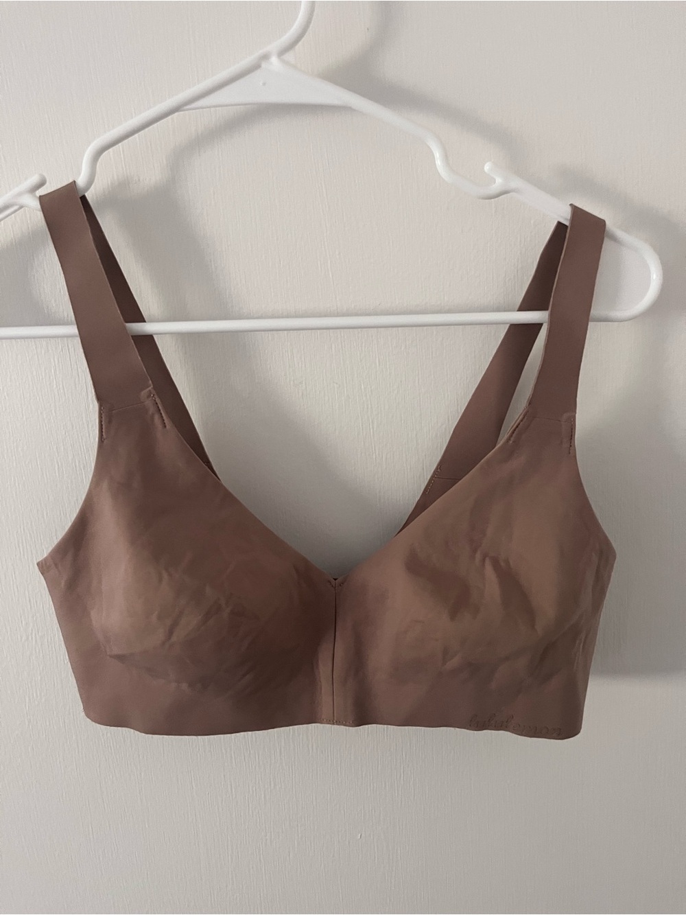 Lululemon Athletica Seamless Wireless Bra Beige Tan 34B